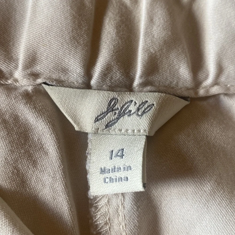 J. Jill shorts - Picture 5 of 5